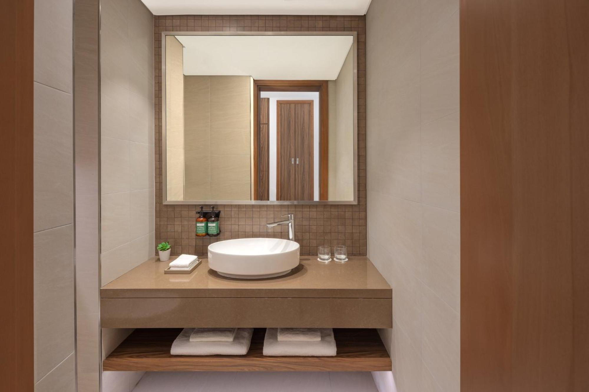 Staybridge Suites Dubai Business Bay By Ihg Exterior foto
