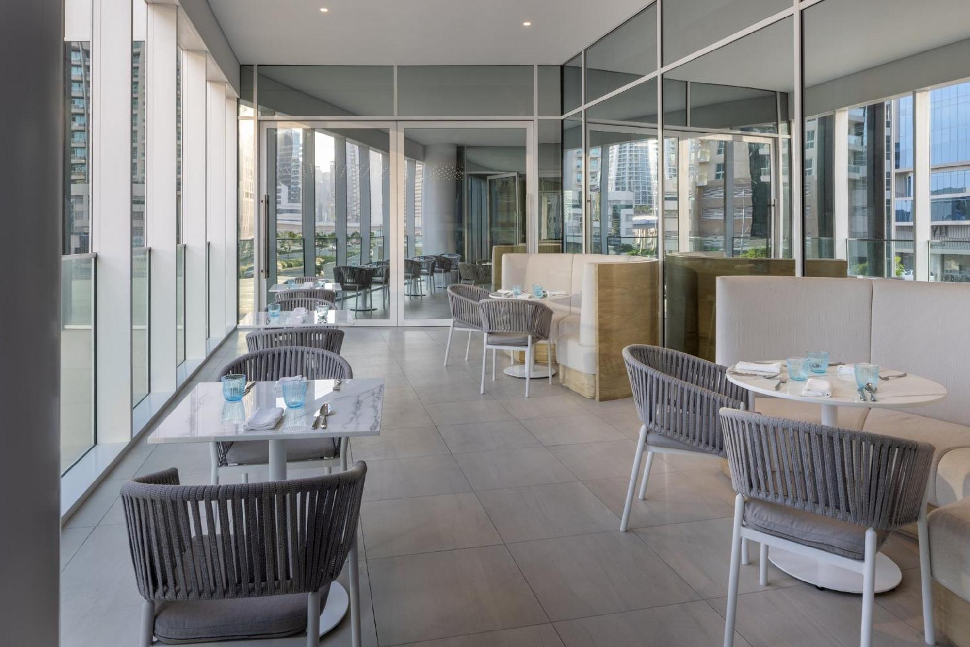 Staybridge Suites Dubai Business Bay By Ihg Exterior foto