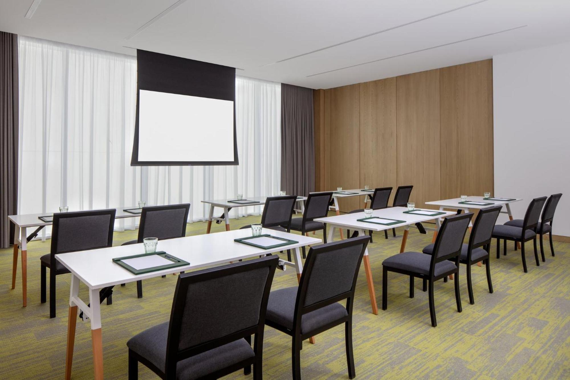 Staybridge Suites Dubai Business Bay By Ihg Exterior foto